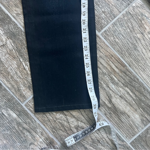 Joe’s Jeans Brixton Denim, Dark Wash with Patent Leather Pocket Detail, Men W33 - Picture 6 of 8